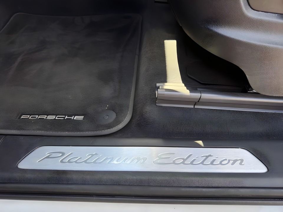 Porsche Cayenne E-Hybrid Platinum - foto 17