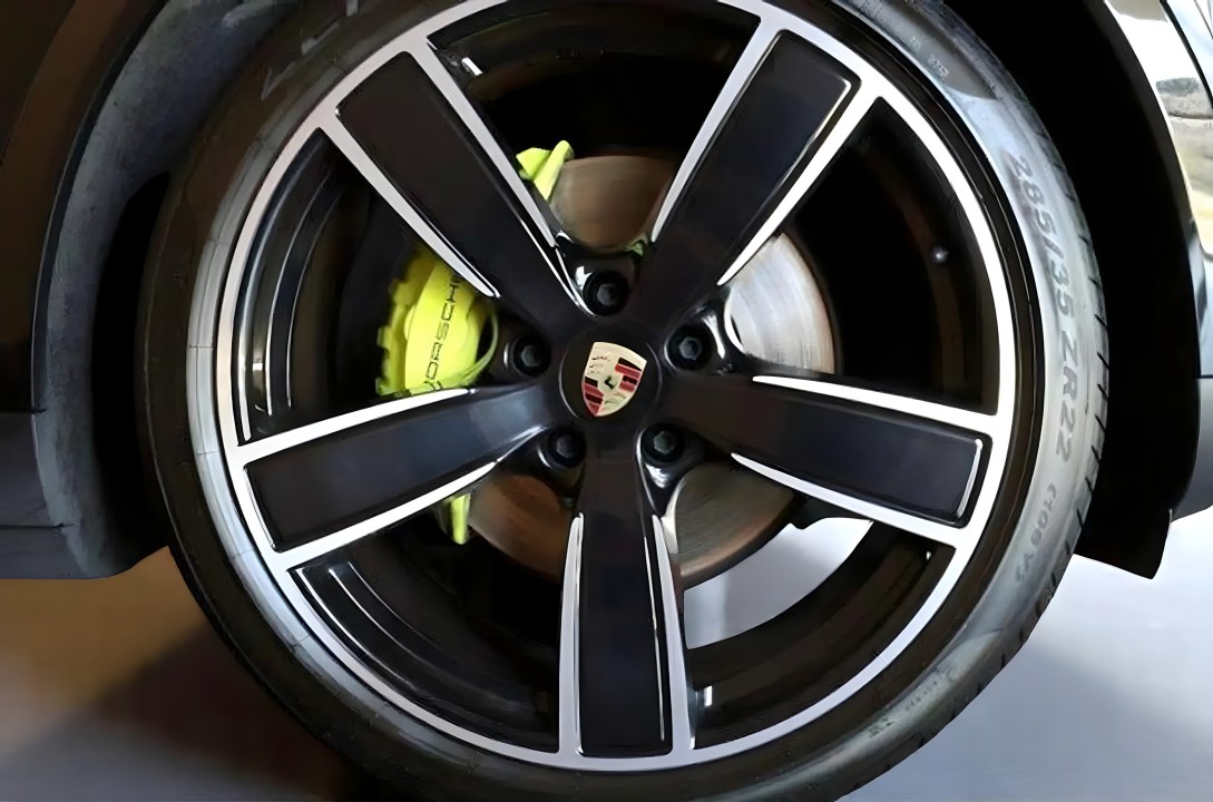 Porsche Cayenne Coupe E-Hybrid - foto 7