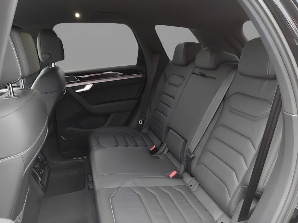 Volkswagen Touareg R-Line TSI - foto 10