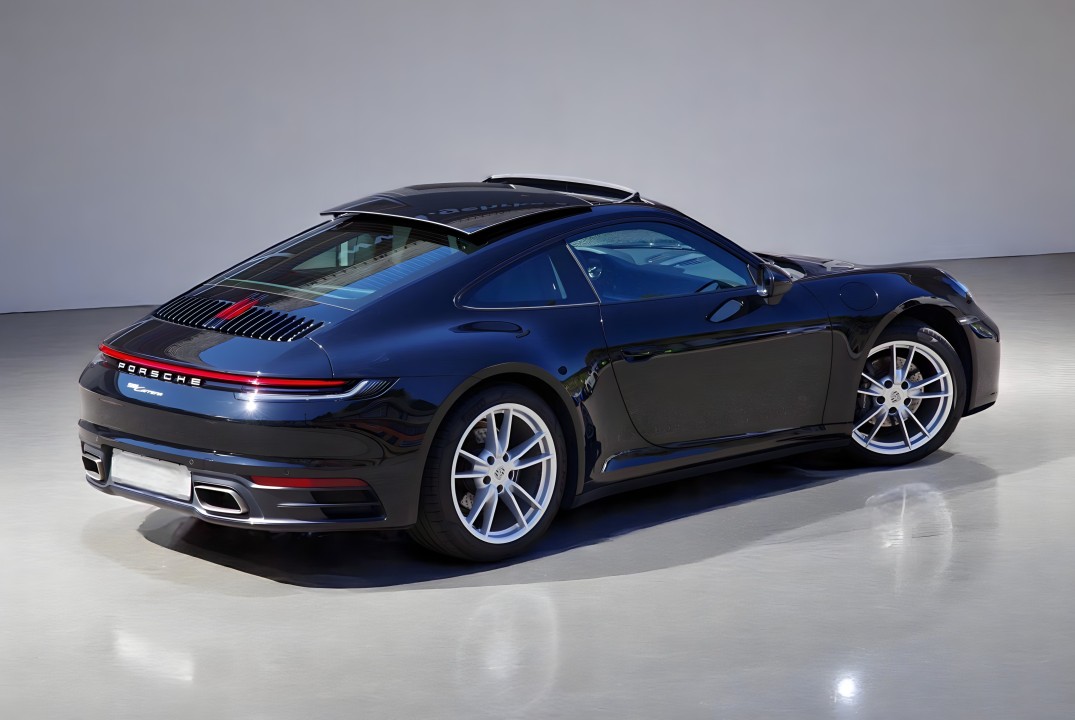 Porsche 992 Coupé (5)