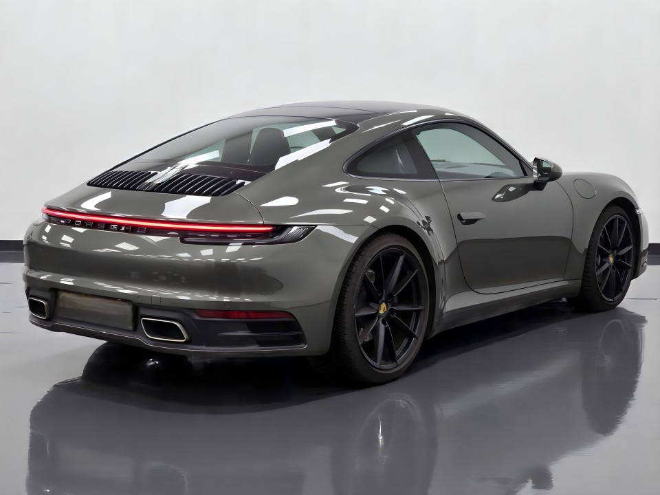 Porsche 992 Porsche 911 Carrera (2)