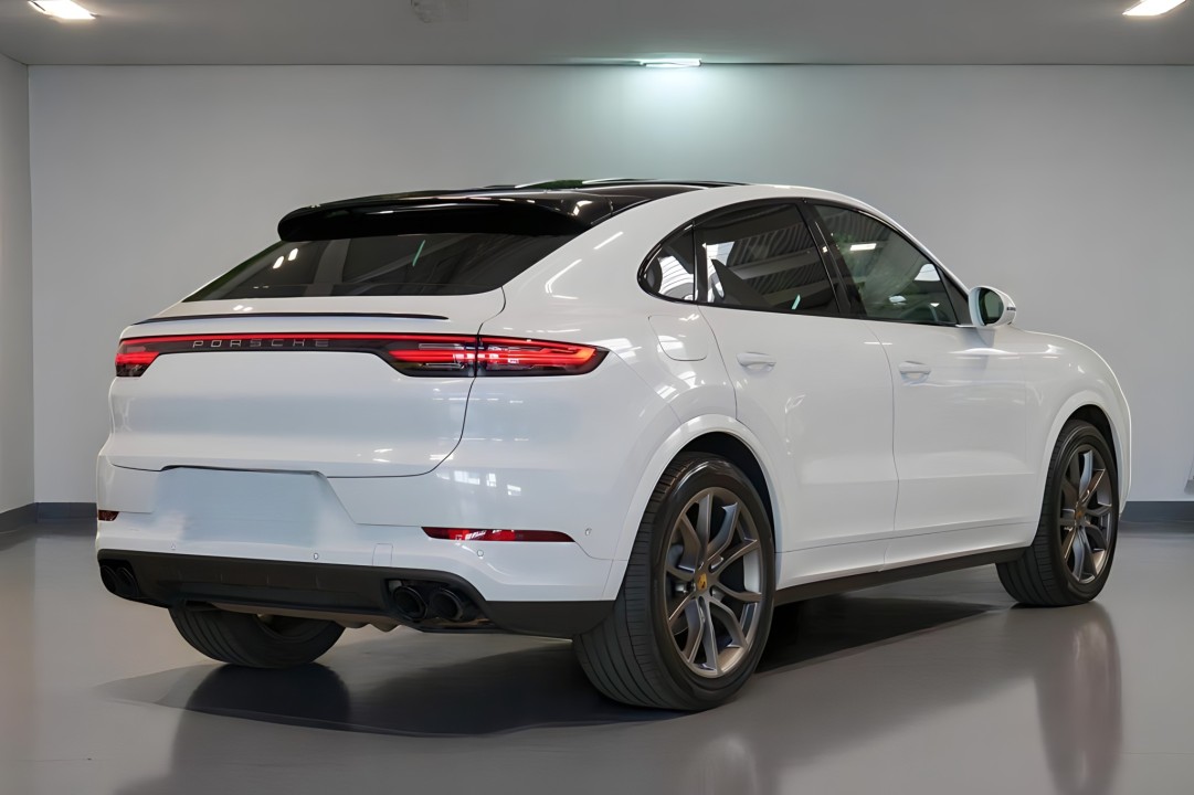 Porsche Cayenne Coupé (4)