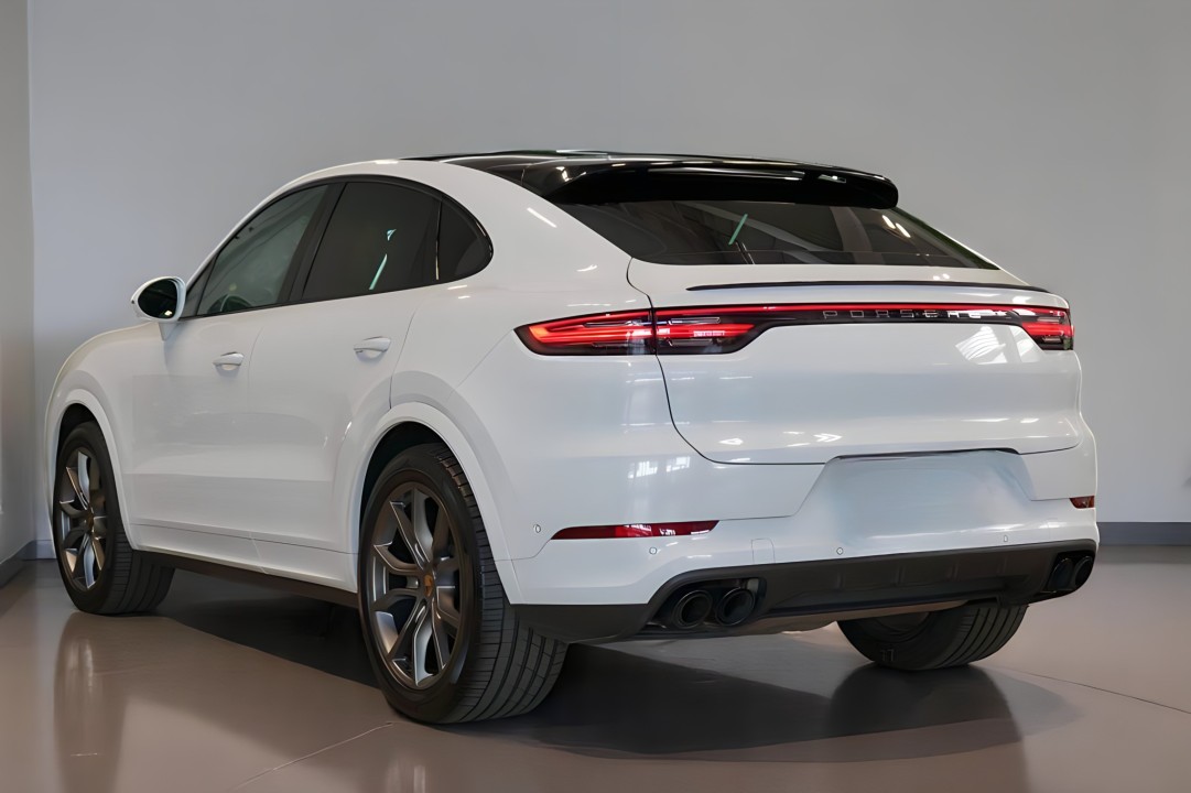 Porsche Cayenne Coupé - foto 6