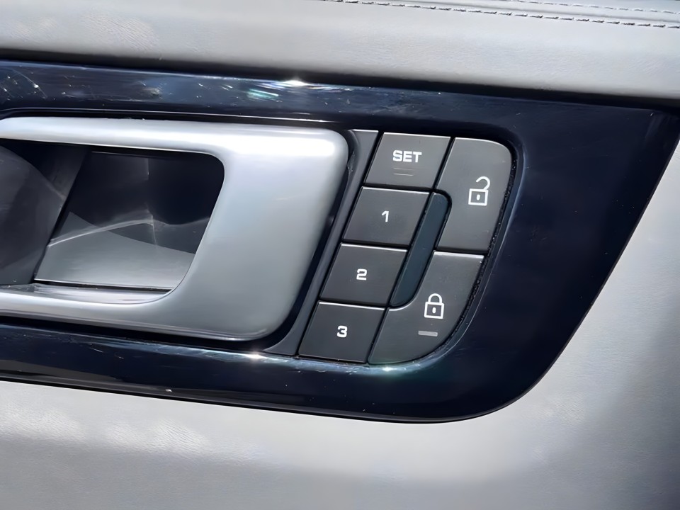 Porsche Cayenne E-Hybrid Coupe Platinum Edition - foto 19