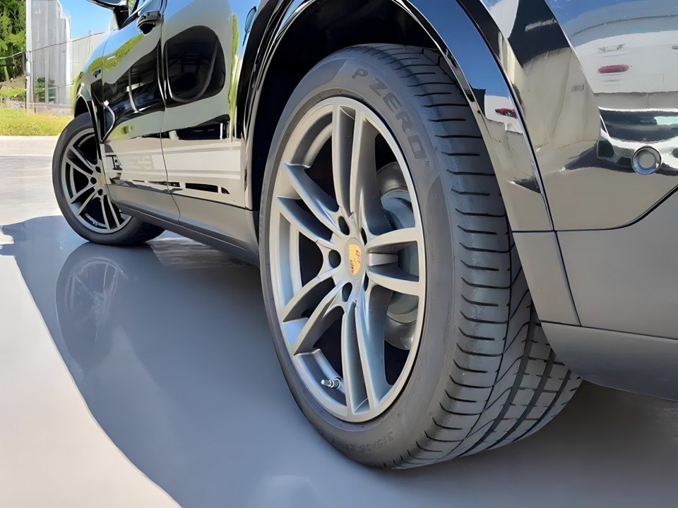 Porsche Cayenne E-Hybrid Coupe Platinum Edition - foto 22