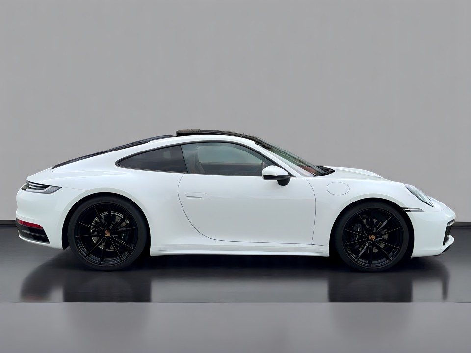 Porsche 992 Porsche 911 Carrera (2)