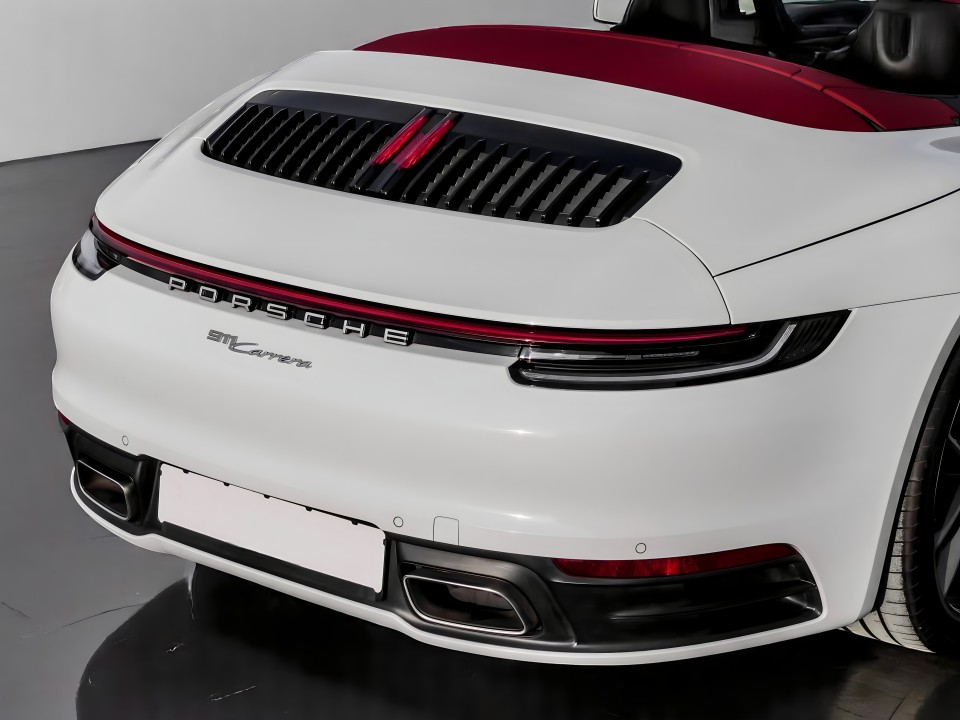 Porsche 911 Carrera (992 I) - foto 20