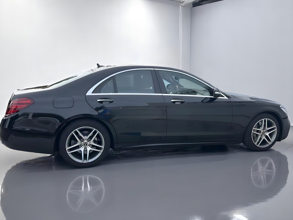Mercedes-Benz S 350d 4MATIC AMG (3)