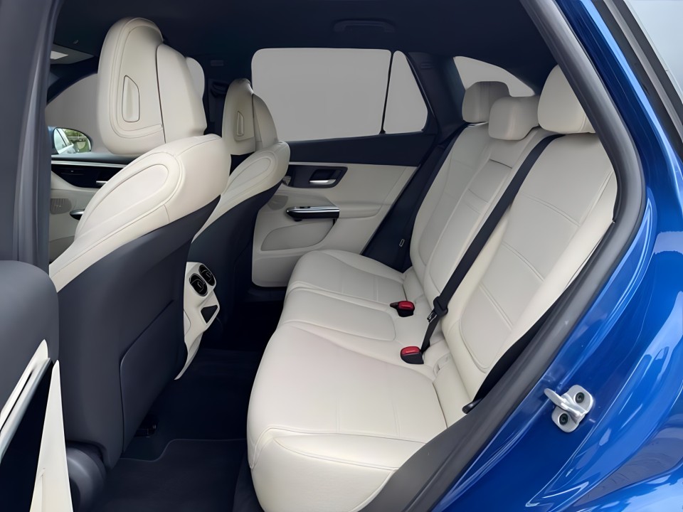 Mercedes-Benz GLC 220d 4MATIC Avantgarde - foto 8