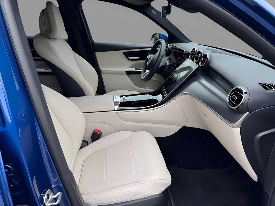 Mercedes-Benz GLC 220d 4MATIC Avantgarde - foto 6