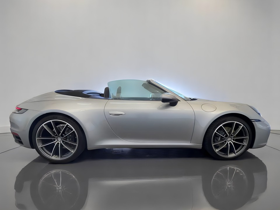 Porsche 911 Carrera (992 I) (5)