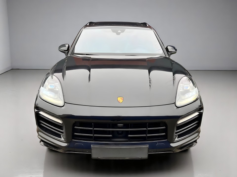 Porsche Cayenne E-Hybrid (2)