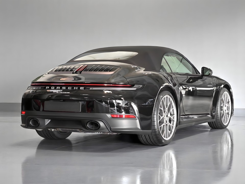 Porsche 911 Carrera (992 II) (2)