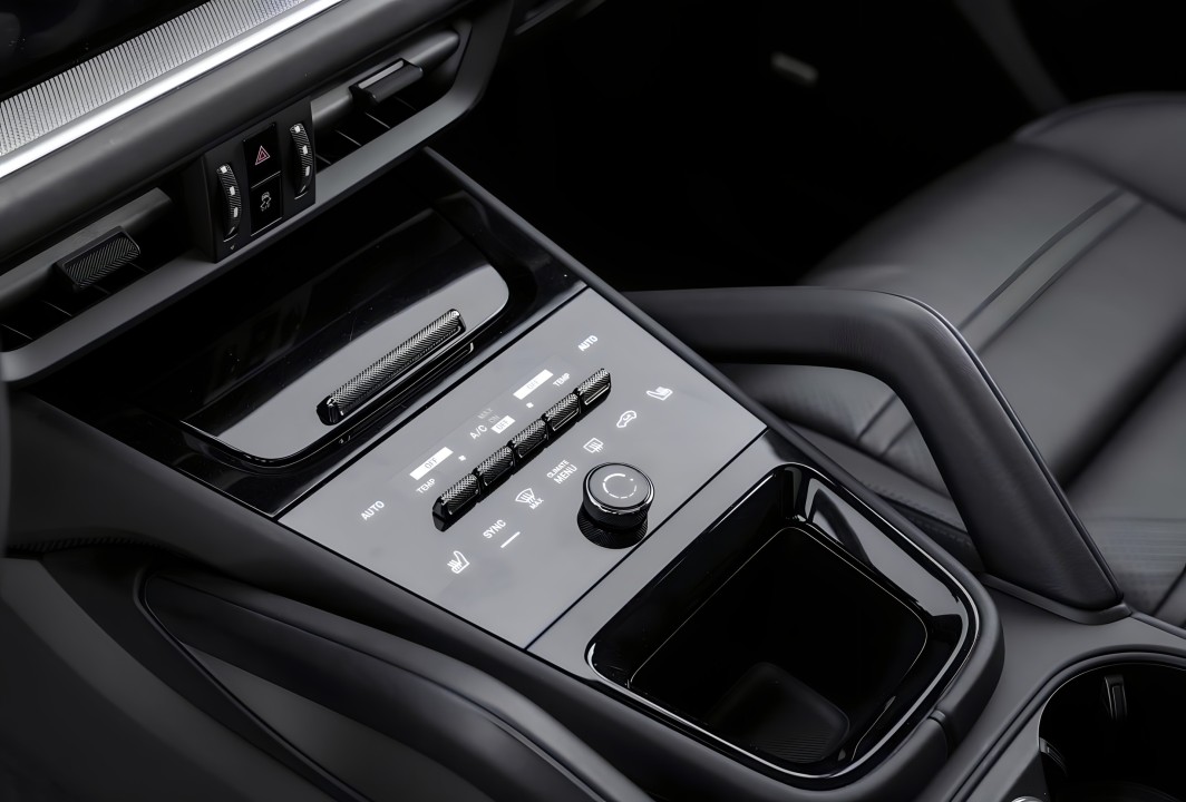 Porsche Cayenne E-Hybrid - foto 14