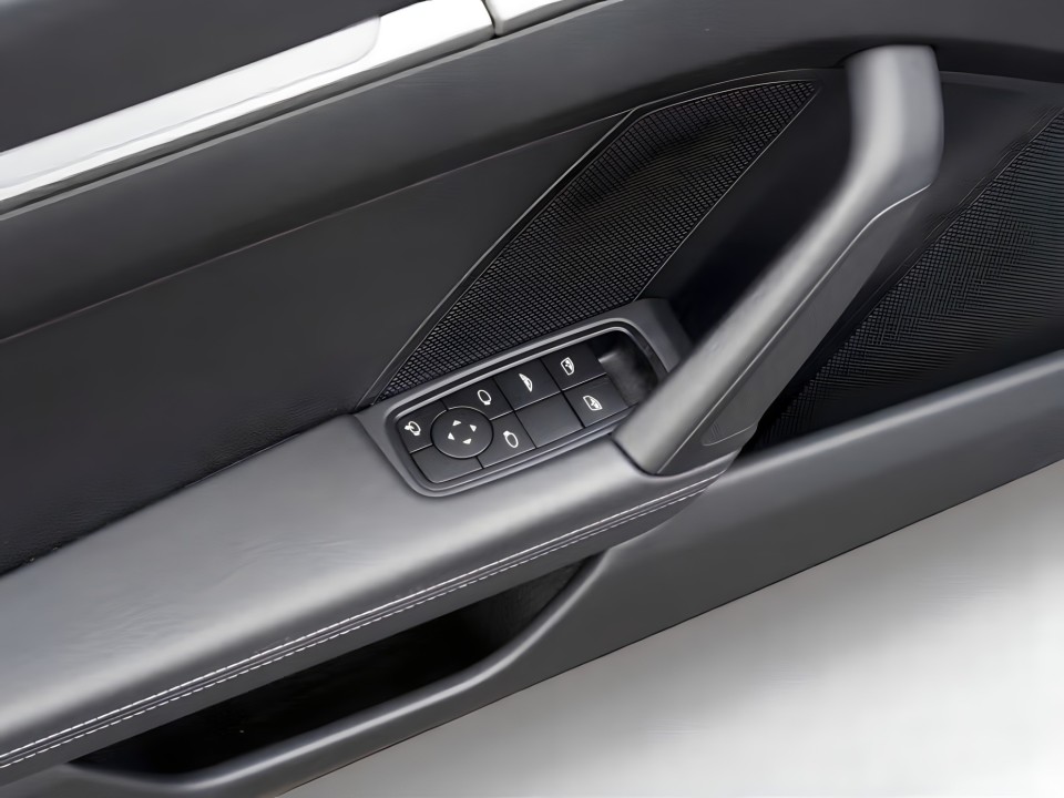 Porsche 911 Carrera (992 I) - foto 26
