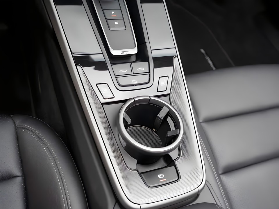Porsche 911 Carrera (992 I) - foto 20