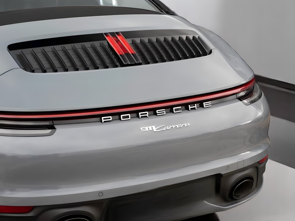Porsche 911 Carrera (992 I) - foto 31