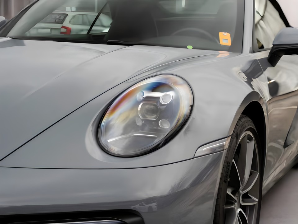 Porsche 911 Carrera (992 I) - foto 30