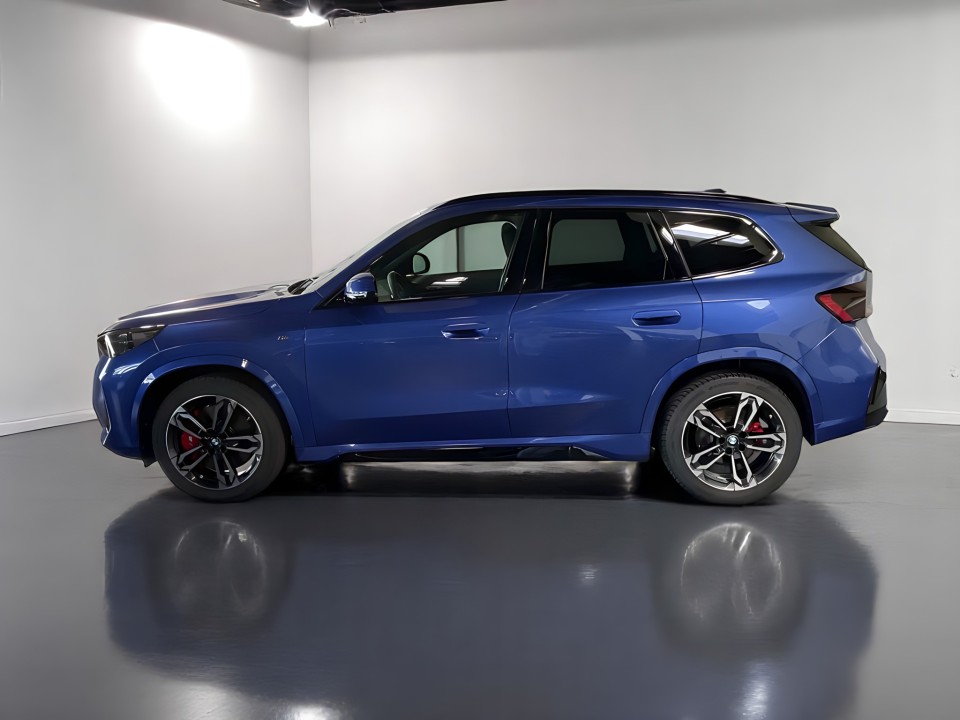 BMW X1 sDrive 20i M Sport Pro (4)