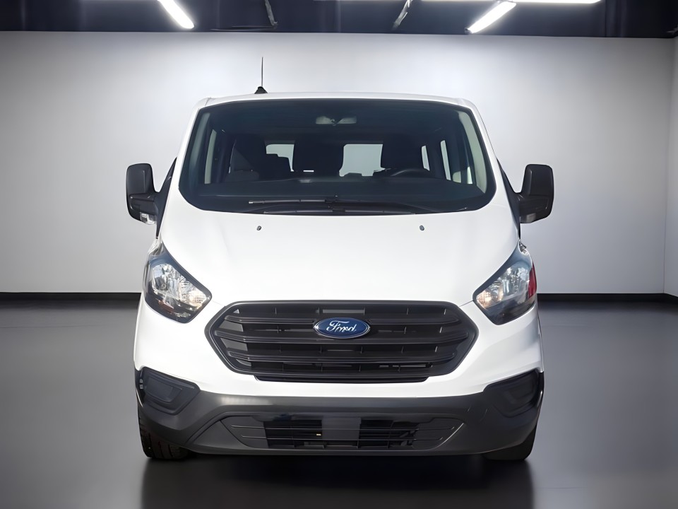 Ford Transit Custom 320 (2)