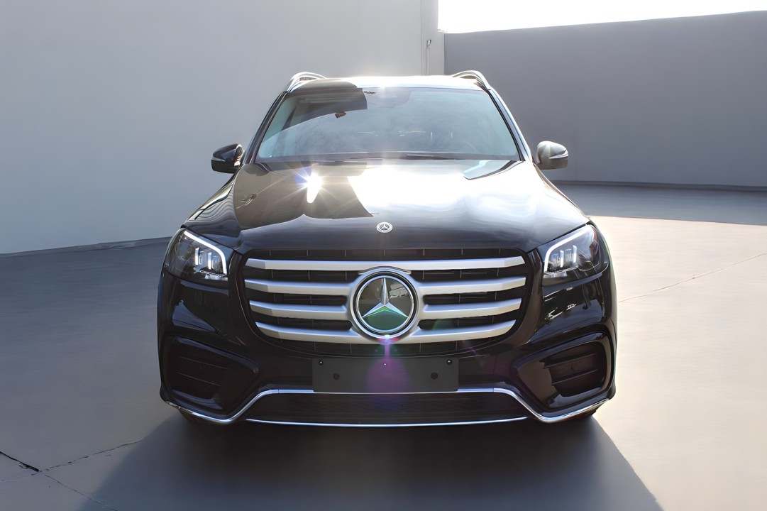 Mercedes-Benz GLS 450 4MATIC (2)