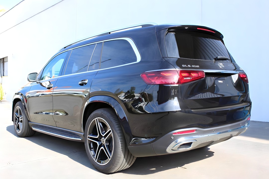 Mercedes-Benz GLS 450 4MATIC (5)