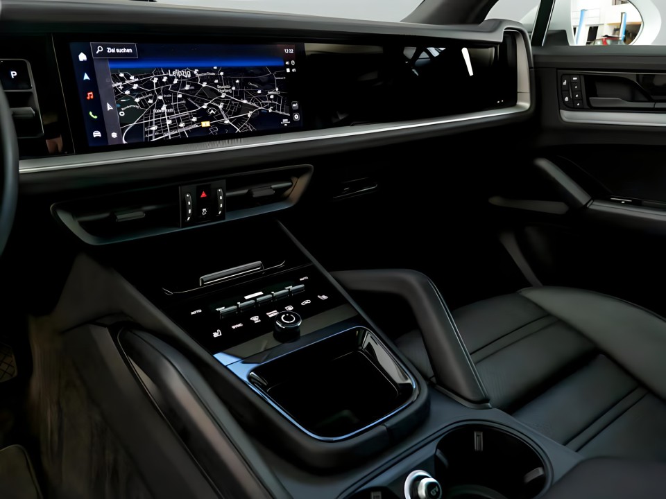 Porsche Cayenne E-Hybrid - foto 13