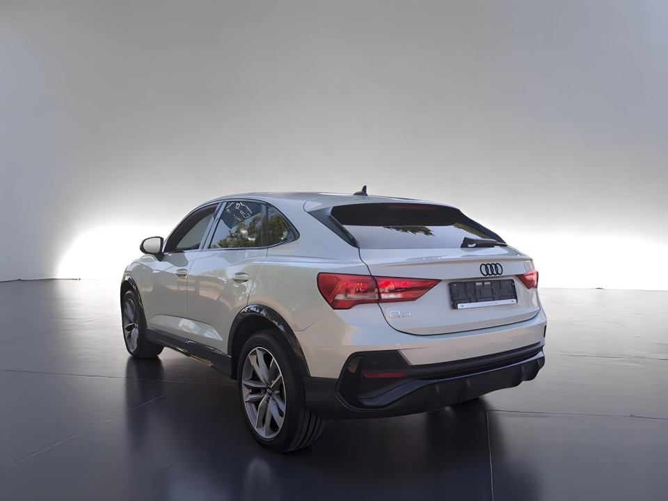 Audi Q3 35 TFSI S-line Sportback (5)