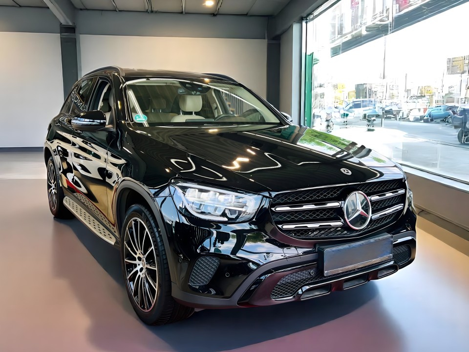 Mercedes-Benz GLC 300 e 4Matic AMG