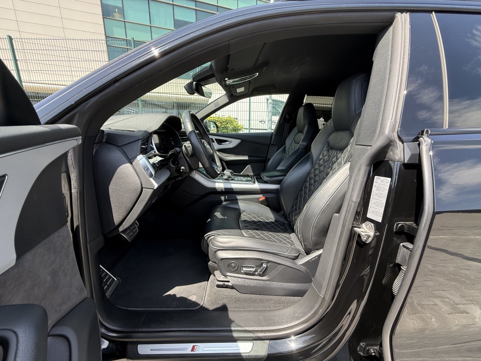 Audi Q8 60 TFSIe quattro tiptronic S-Line - foto 9
