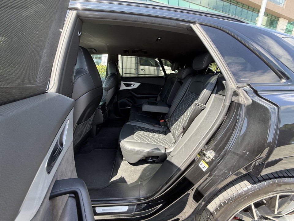 Audi Q8 60 TFSIe quattro tiptronic S-Line - foto 12