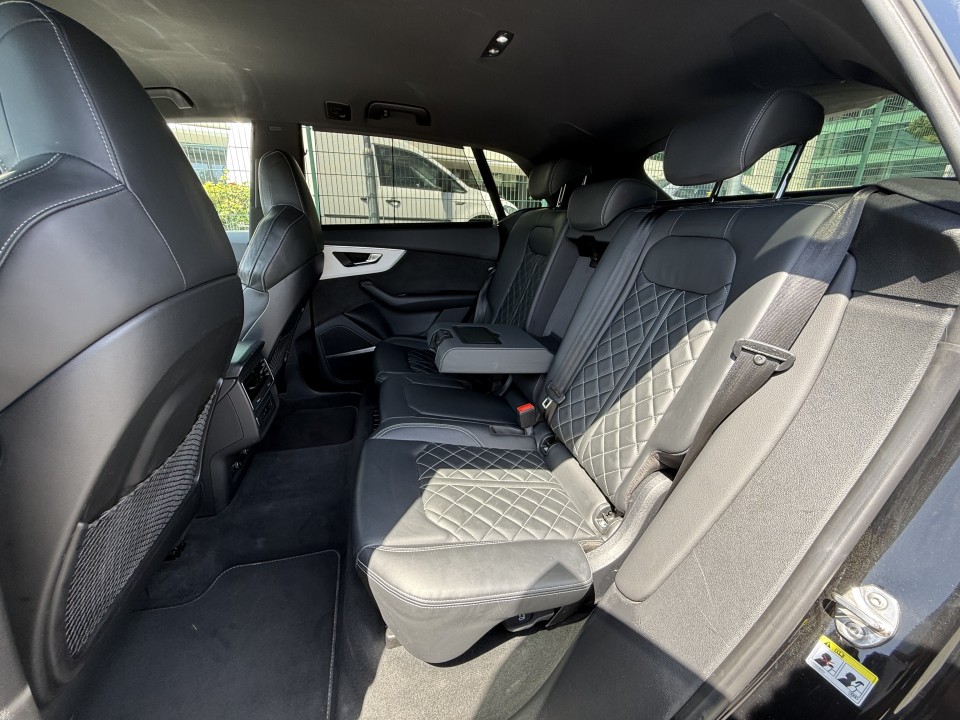 Audi Q8 60 TFSIe quattro tiptronic S-Line - foto 13