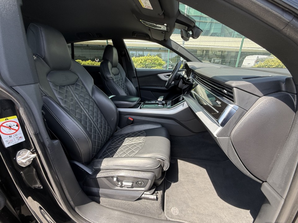 Audi Q8 60 TFSIe quattro tiptronic S-Line - foto 16