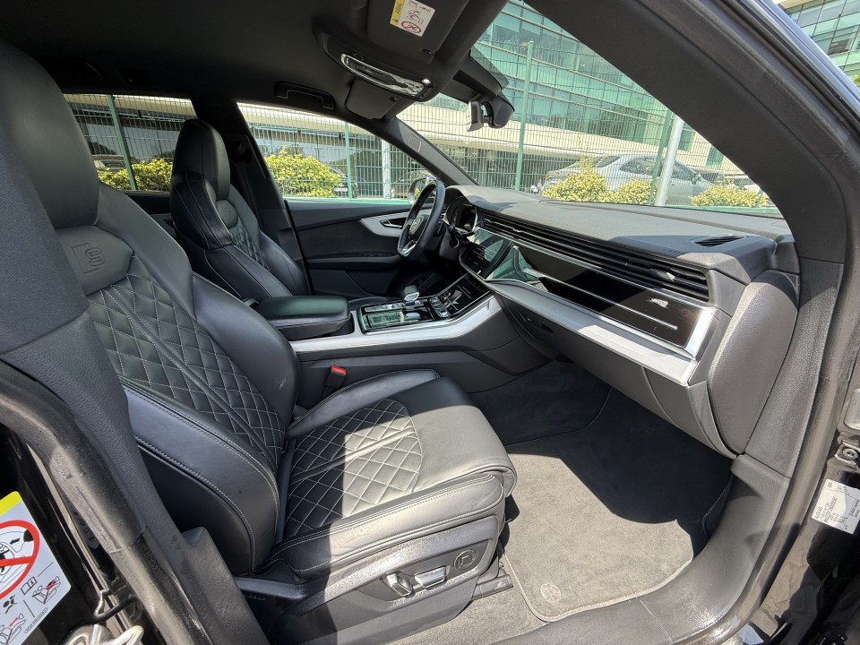 Audi Q8 60 TFSIe quattro tiptronic S-Line - foto 17
