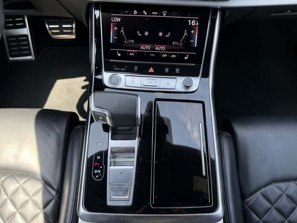 Audi Q8 60 TFSIe quattro tiptronic S-Line - foto 24