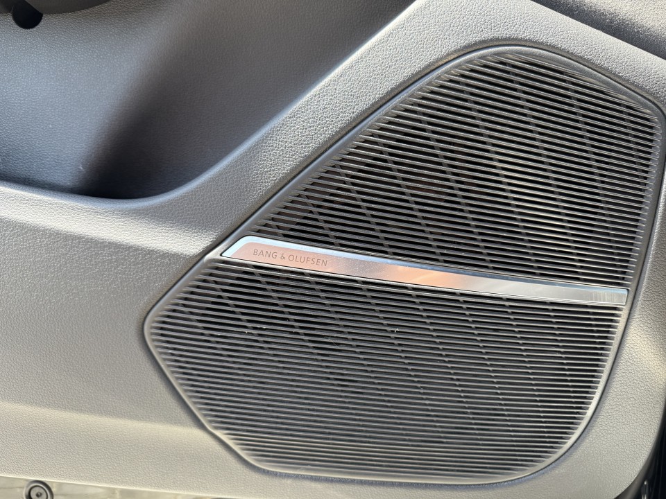 Audi Q8 60 TFSIe quattro tiptronic S-Line - foto 26