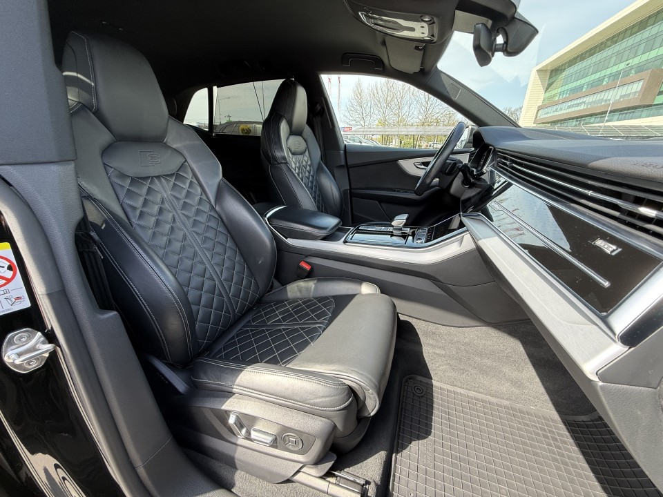 Audi Q8 60 TFSIe quattro tiptronic S-Line - foto 16