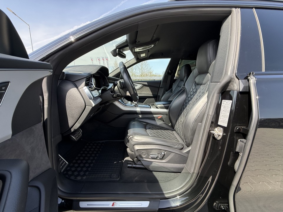 Audi Q8 60 TFSIe quattro tiptronic S-Line - foto 9