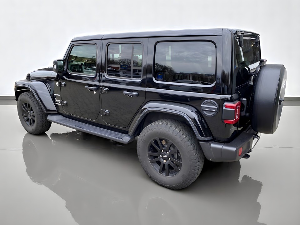 Jeep Wrangler Unlimited Sahara (3)
