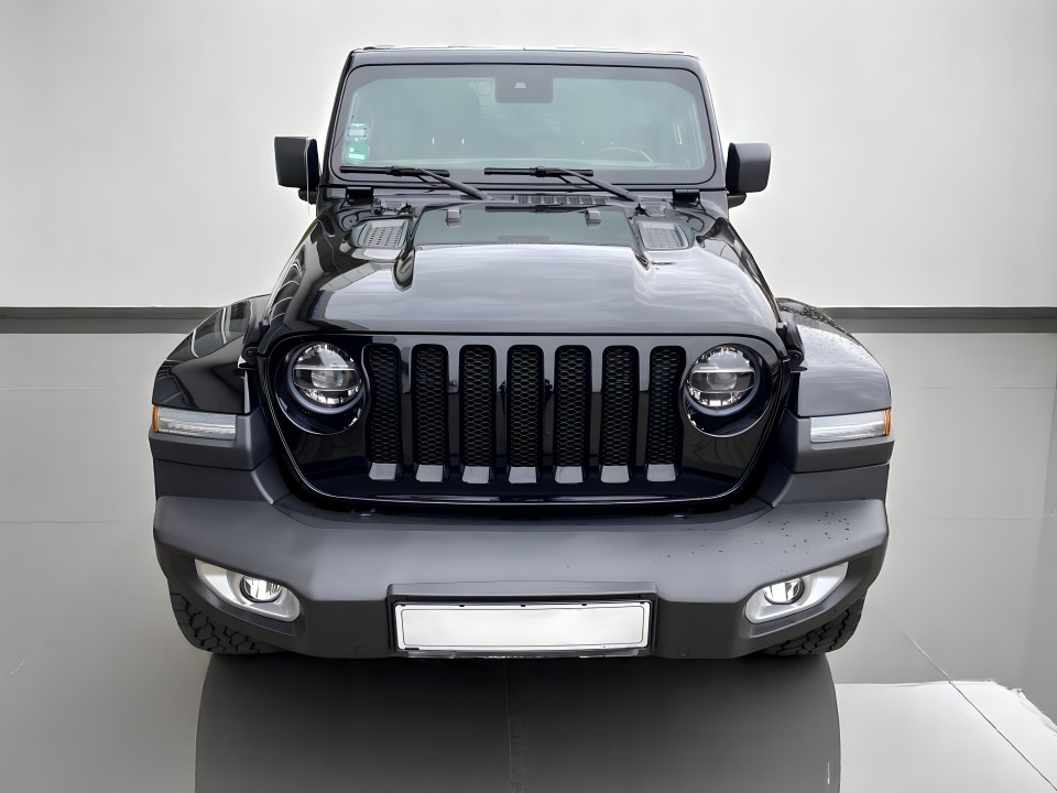 Jeep Wrangler Unlimited Sahara (2)