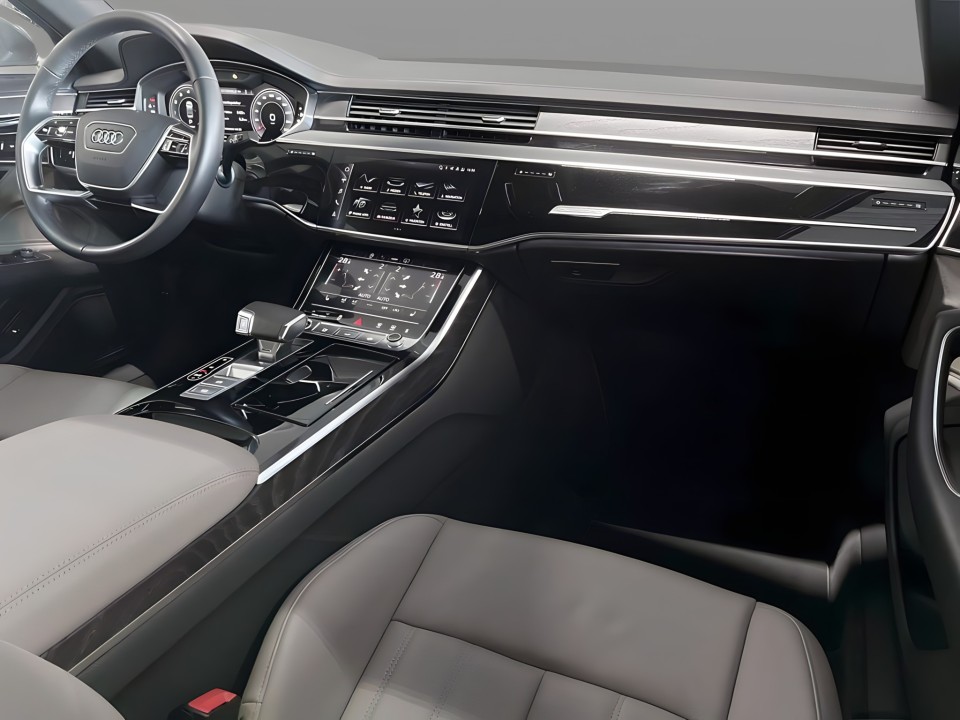 Audi A8 55 TFSI Quattro Tiptronic (5)