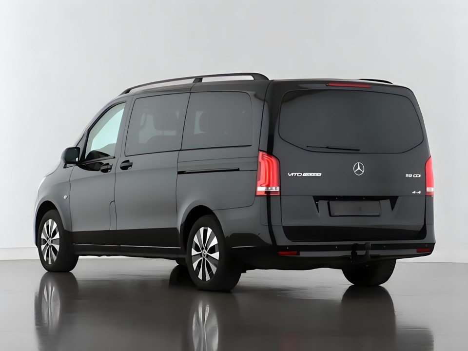 Mercedes-Benz Vito Tourer PRO 119CDI 4MATIC (5)