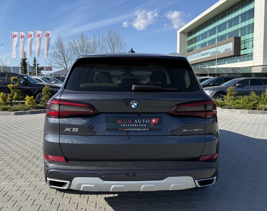 BMW X5 xDrive45e xLine (4)