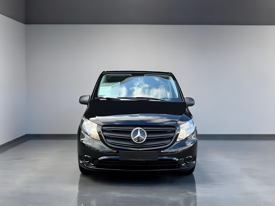 Mercedes-Benz Vito Tourer PRO 116CDI (2)