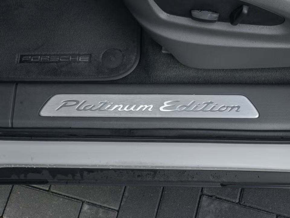 Porsche Cayenne Coupe Platinum Edition - foto 21