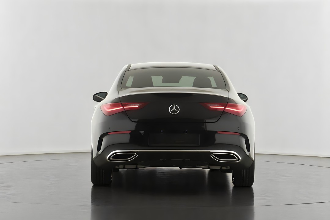 Mercedes-Benz CLA AMG (4)