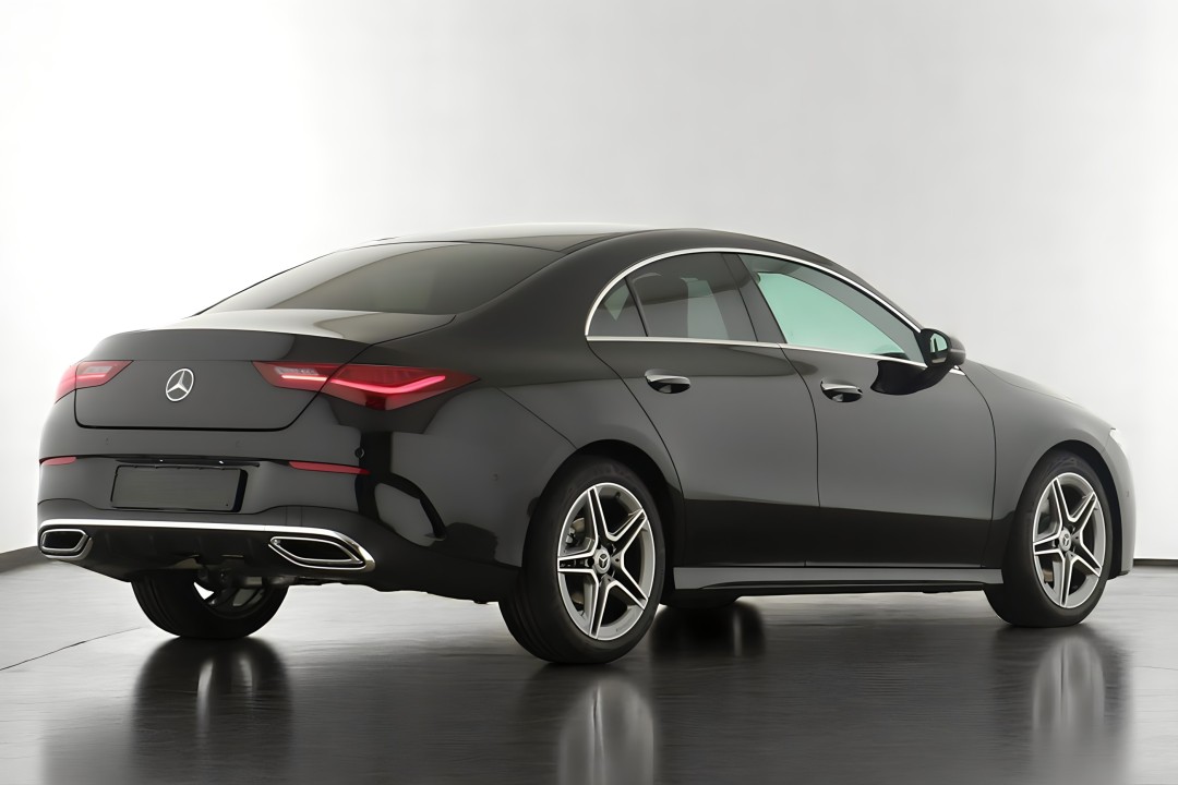 Mercedes-Benz CLA AMG (3)