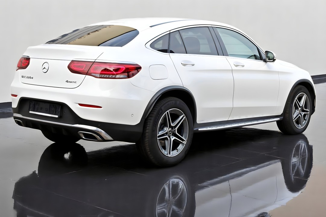 Mercedes-Benz GLC 220d Coupe 4MATIC AMG (4)