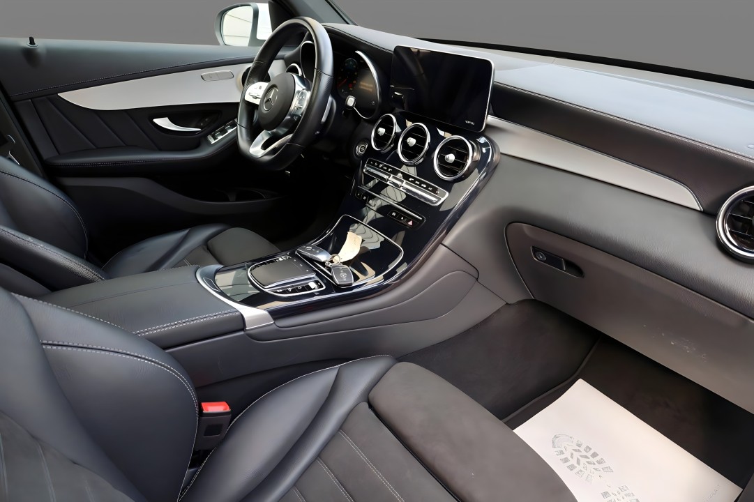 Mercedes-Benz GLC 220d Coupe 4MATIC AMG - foto 16