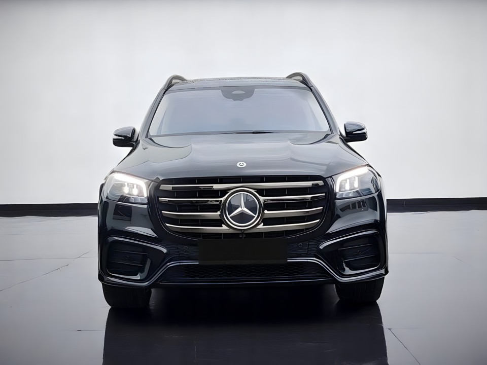Mercedes-Benz GLS 350d 4MATIC AMG Line (2)